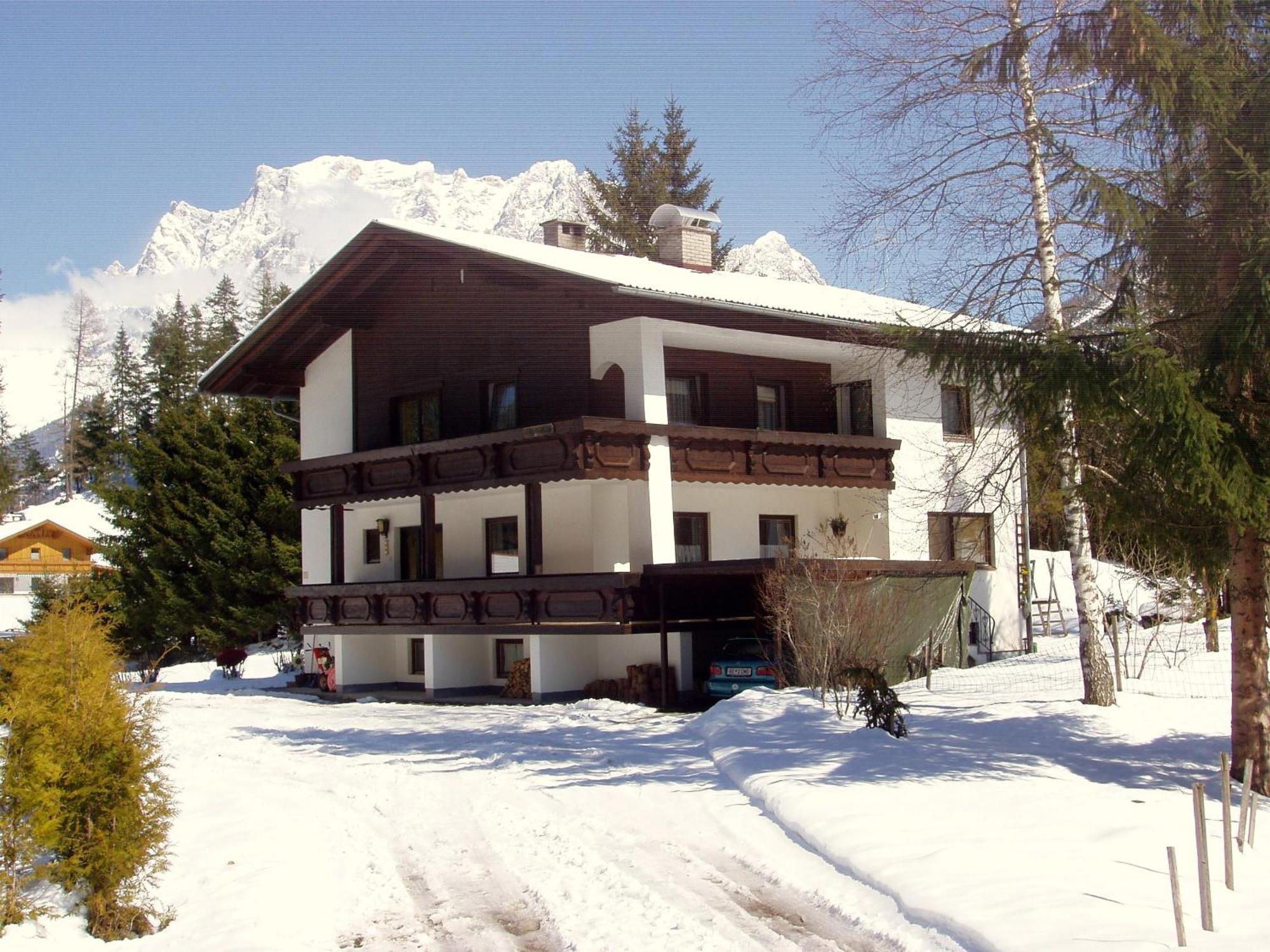 Апартаменты Haus Sonnenspitze - Fam. Nessler Бибервир Экстерьер фото