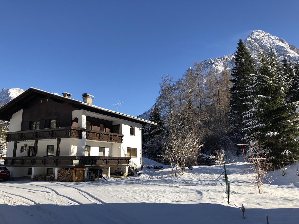 Апартаменты Haus Sonnenspitze - Fam. Nessler Бибервир Экстерьер фото